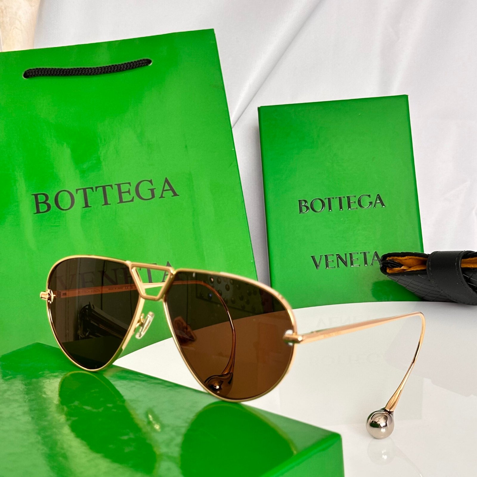 bottega veneta BV1437s