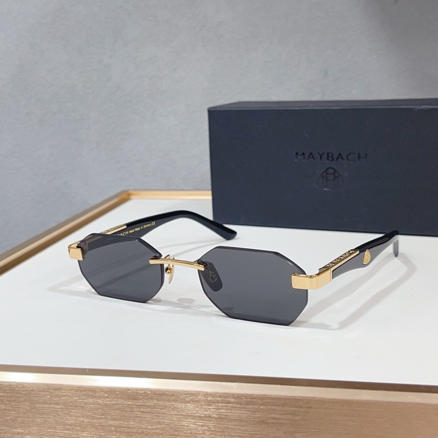 1540371b Maybach The Gram Sunglasses - Image 1