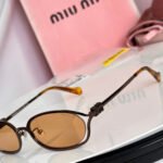 MIU MIU SMU 58Y Sunglasses - Image 2
