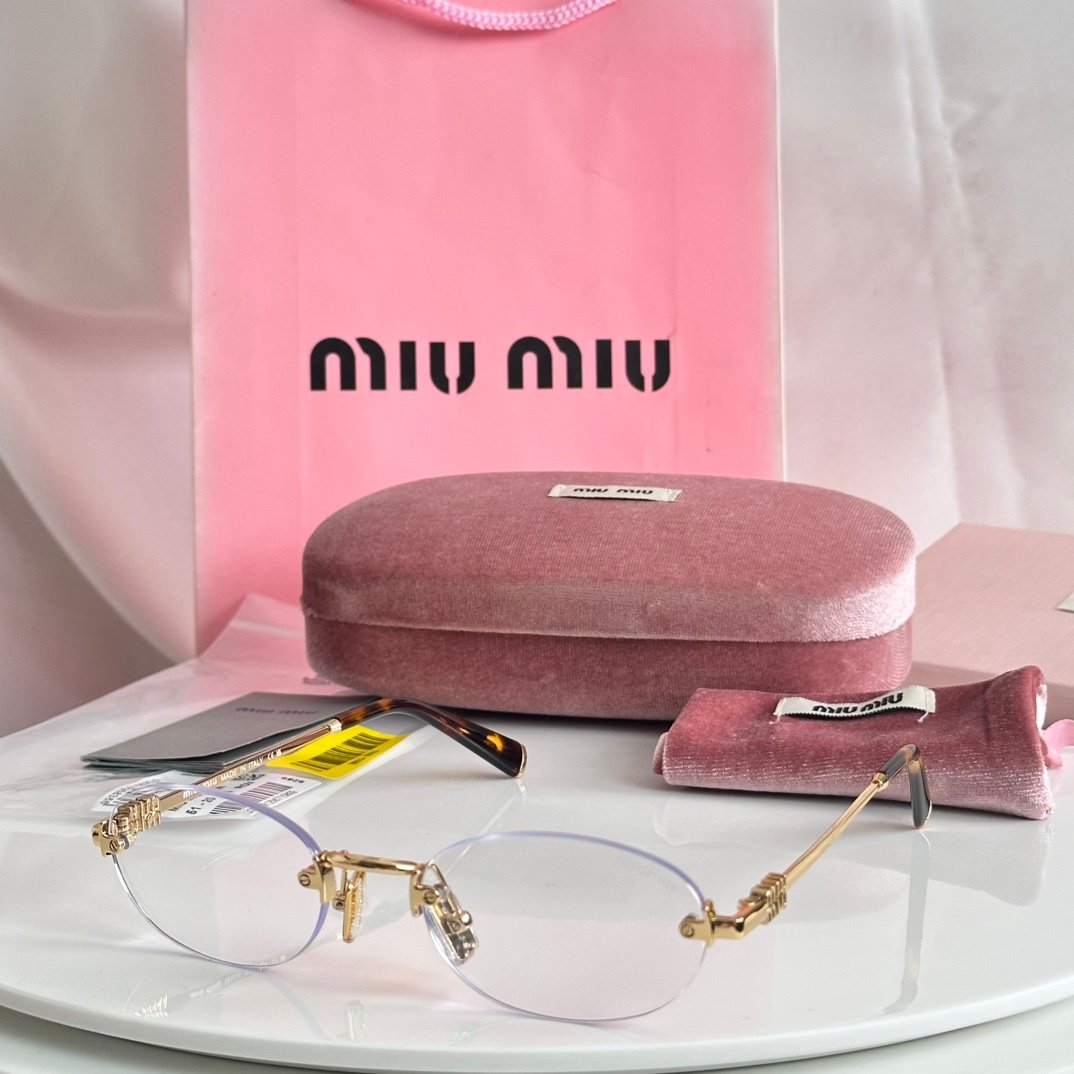 MIU MIU SMU A54S Sunglasses