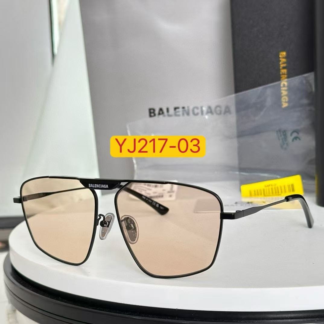 משקפי שמש BALENCIAGA
