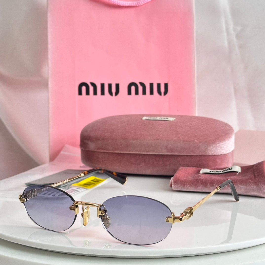 70b5384f MIU MIU SMU A54S Sunglasses - Image 1