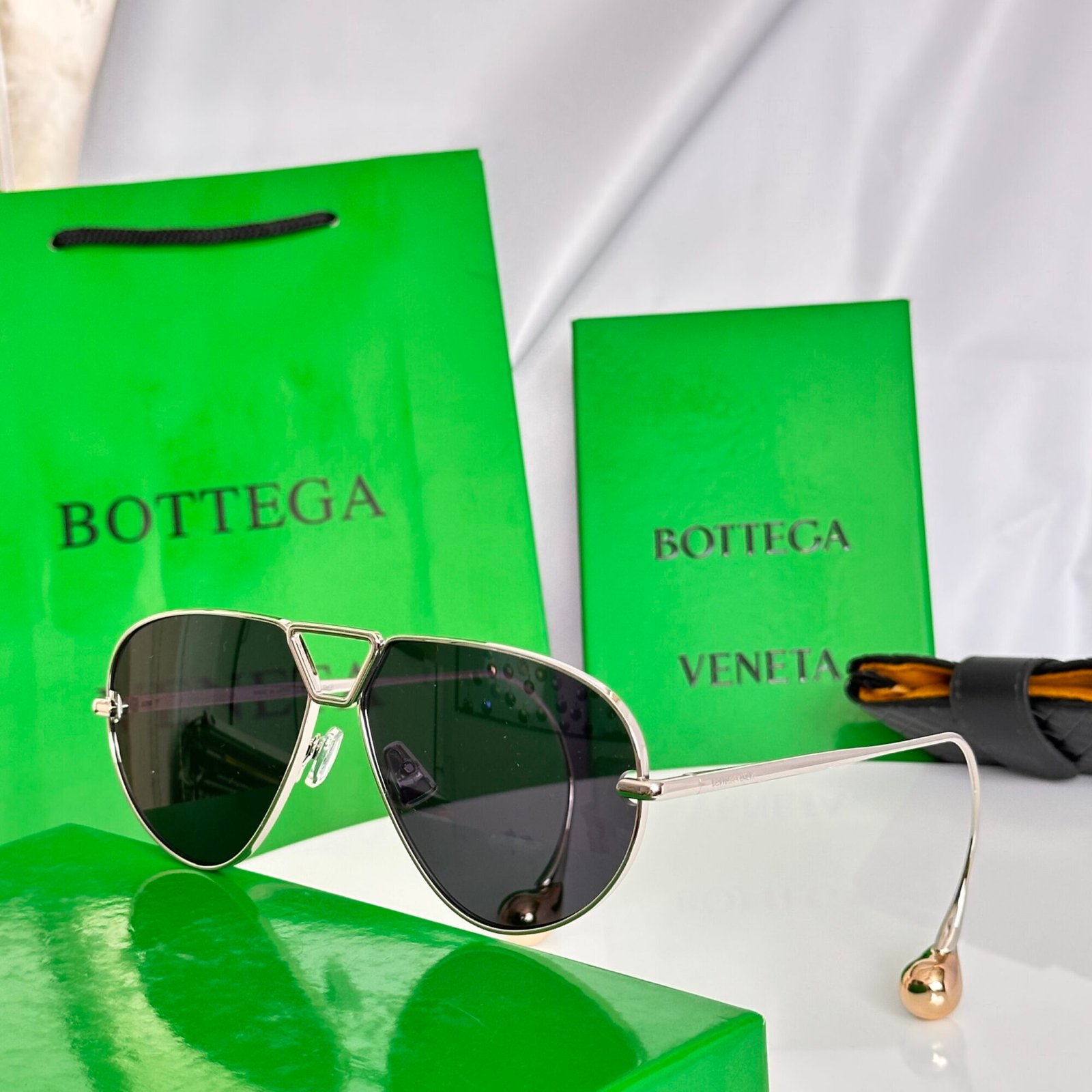 874adedc bottega veneta BV1437s - Image 1