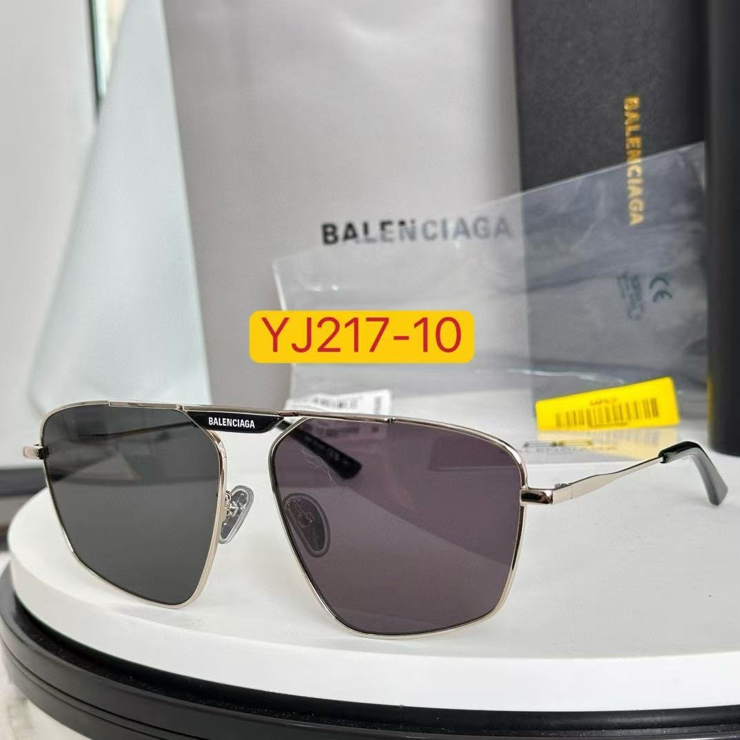 משקפי שמש BALENCIAGA