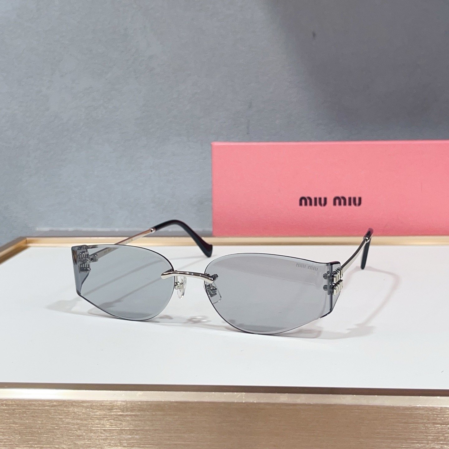 98f2214b MIU MIU MU 175AV Sunglasses - Image 1