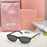 MIU MIU SMU A06 Sunglasses
