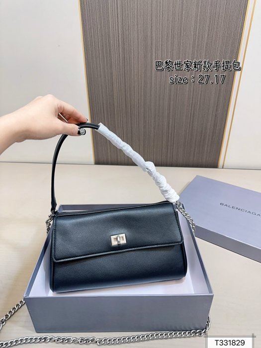 תיק BALENCIAGA Rodeo Nano