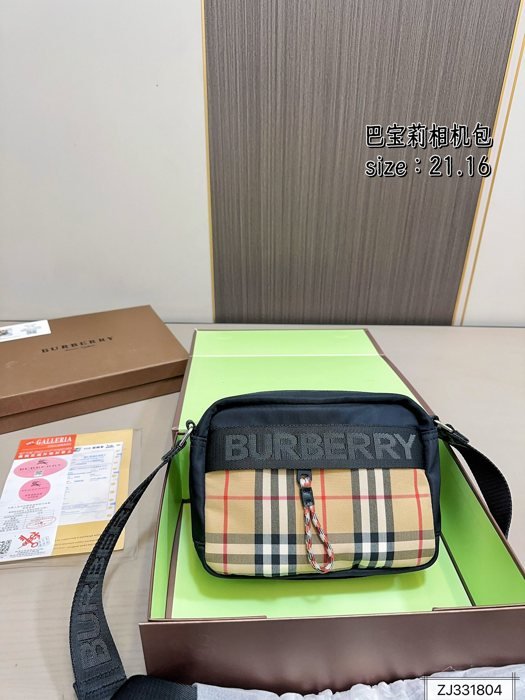 PS1346 תיק צד BURBERRY Camera - Image 1