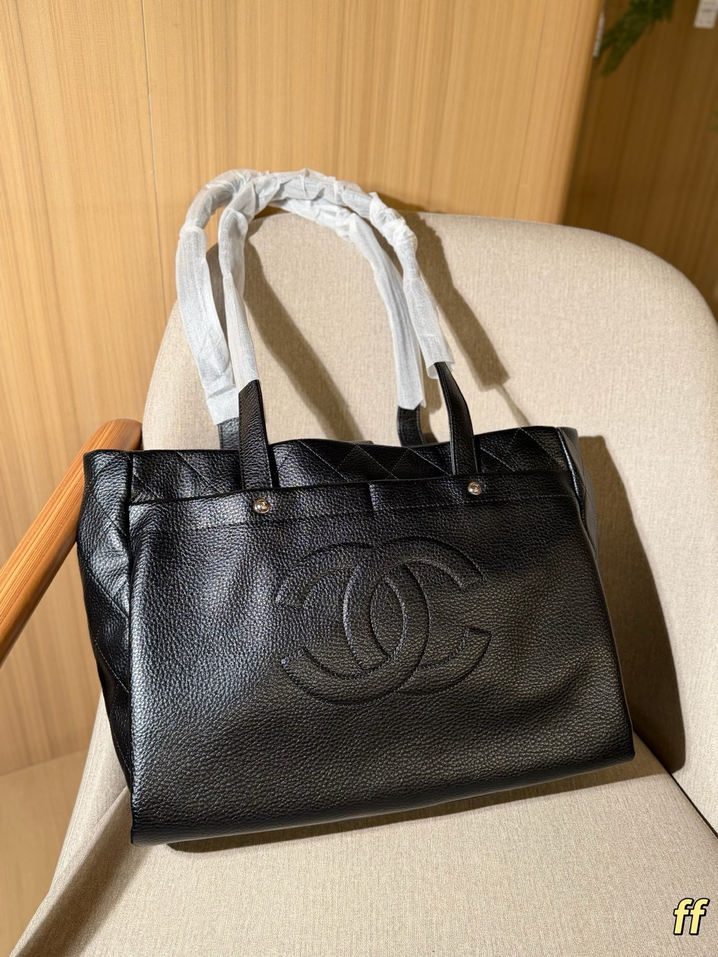 תיק Tote CHANEL