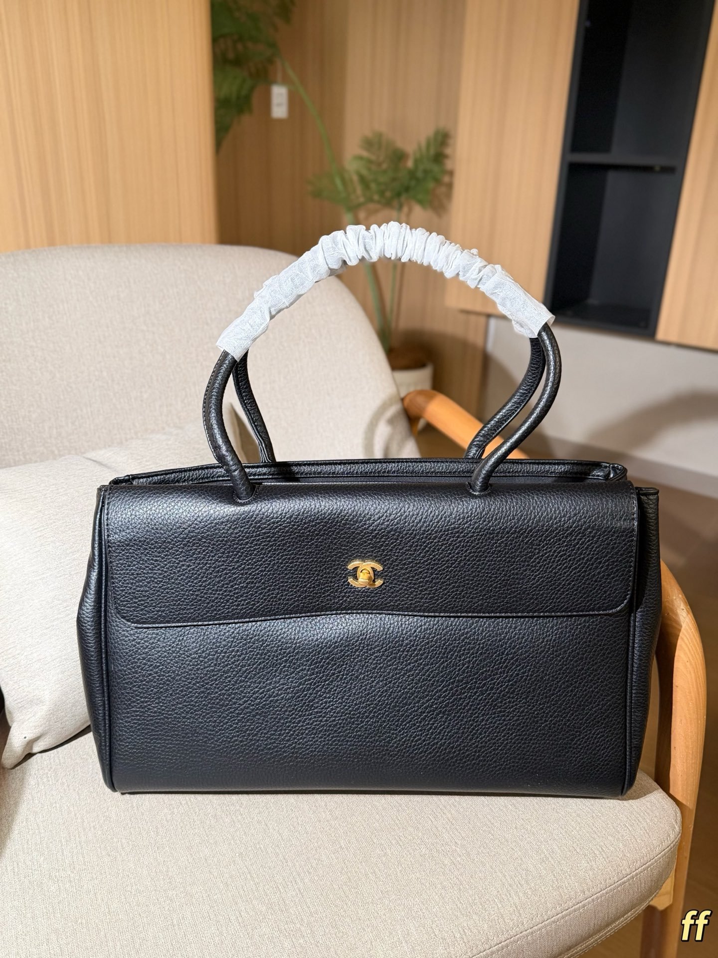 תיק Tote CHANEL