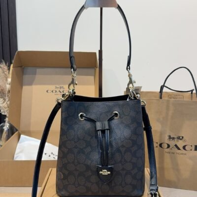 COACH PS3901