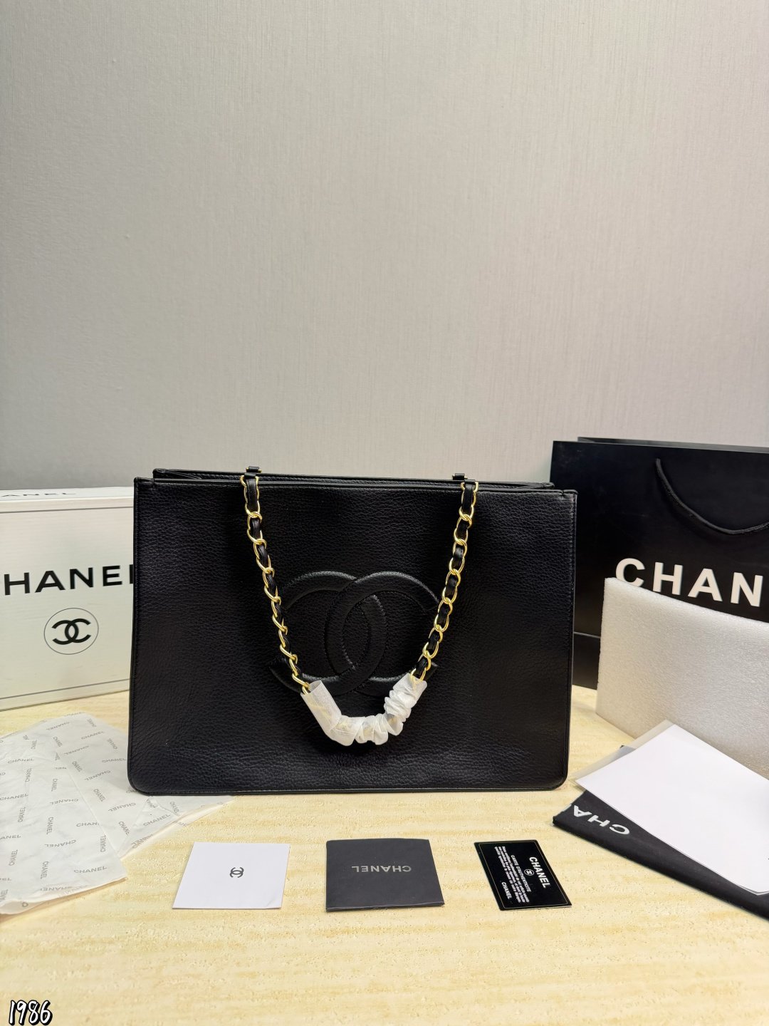 תיק Tote CHANEL