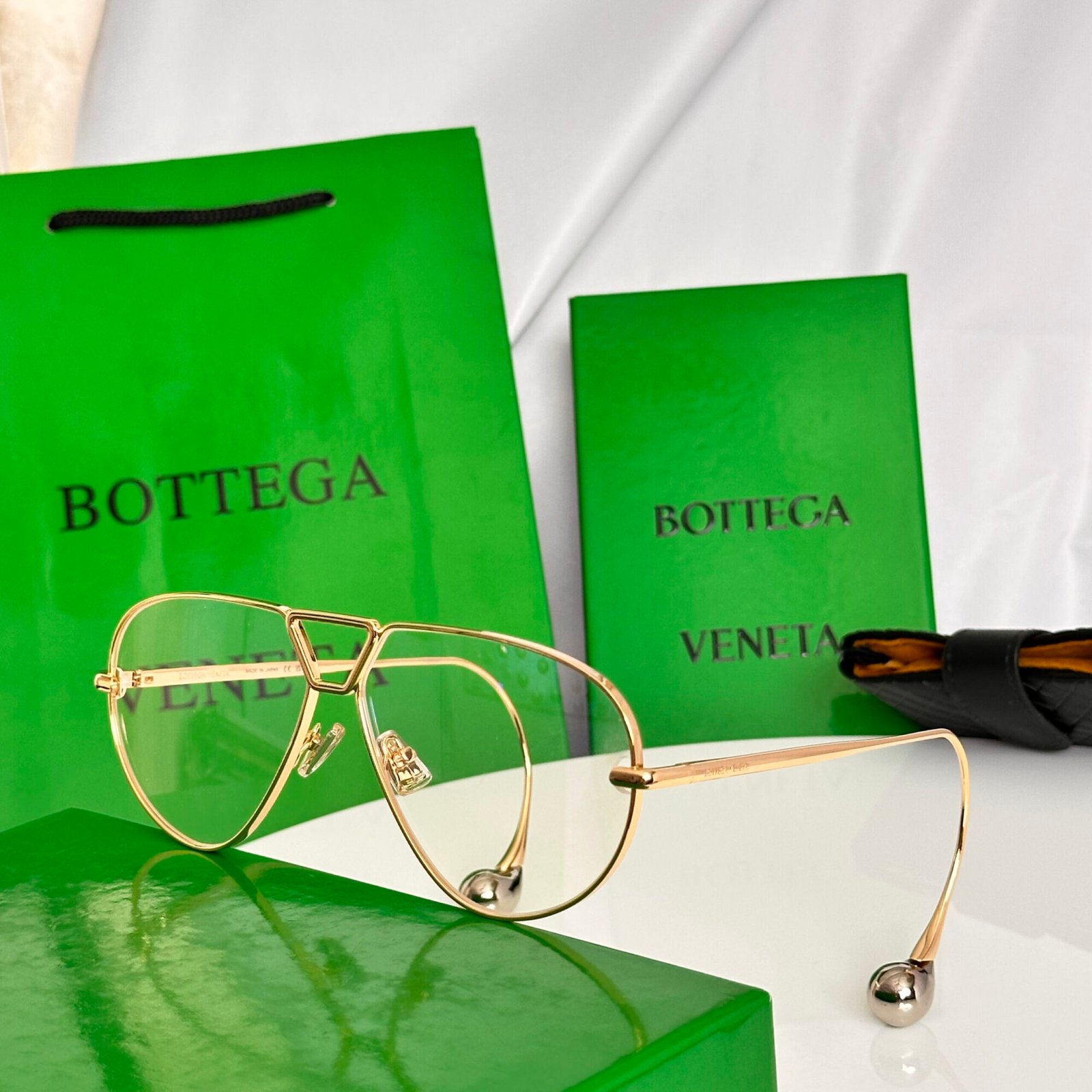bottega veneta BV1437s