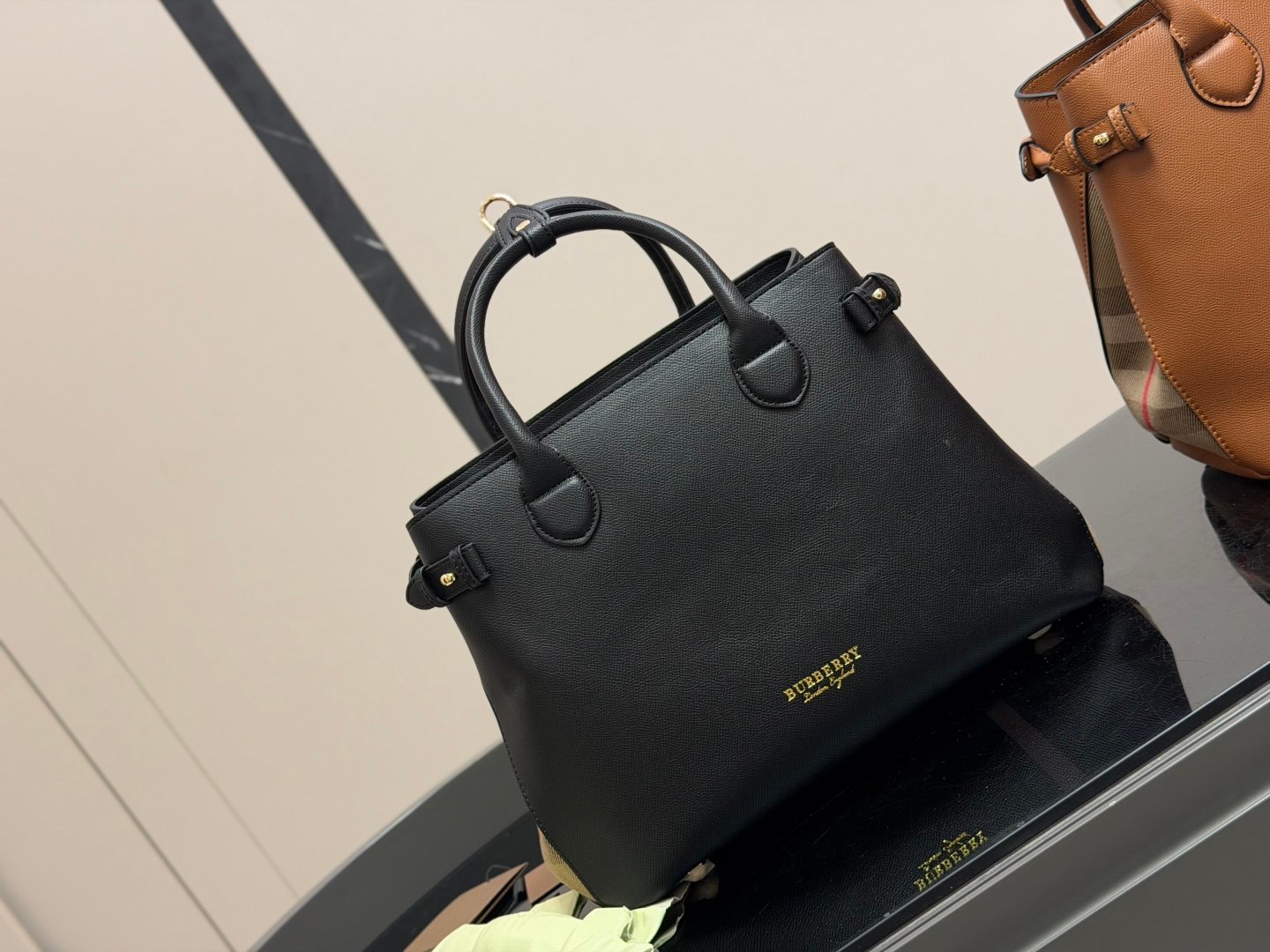 cmp_i1787549516100_4088_0_4 תיק BURBERRY Banner - Image 1